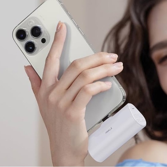 iWalk Other - iWALK Portable Charger for Original Models Lightning to USB Backup Battery